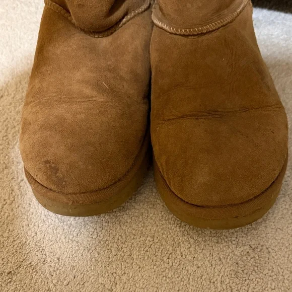 UGG Chestnut Brown Suede Tall Classic Winter Boots - Picture 4 of 5